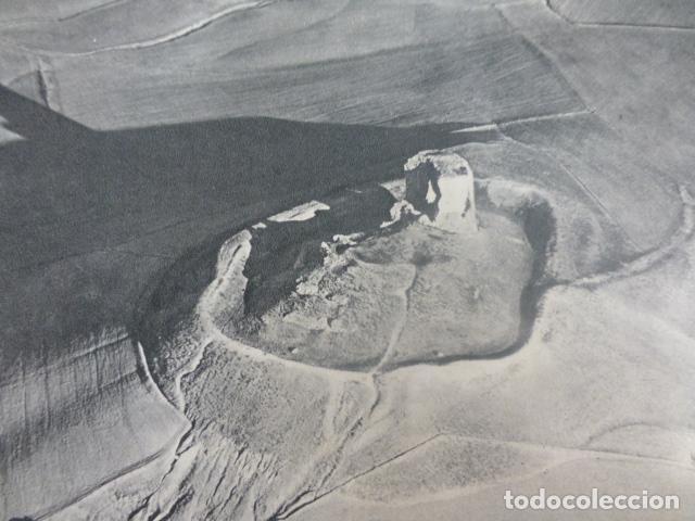 Documents Anciens: MOTA DEL MARQUES VALLADOLID VISTA AEREA DEL CASTILLO ANTIGUA LAMINA HUECOGRABADO A&Ntilde;OS 50