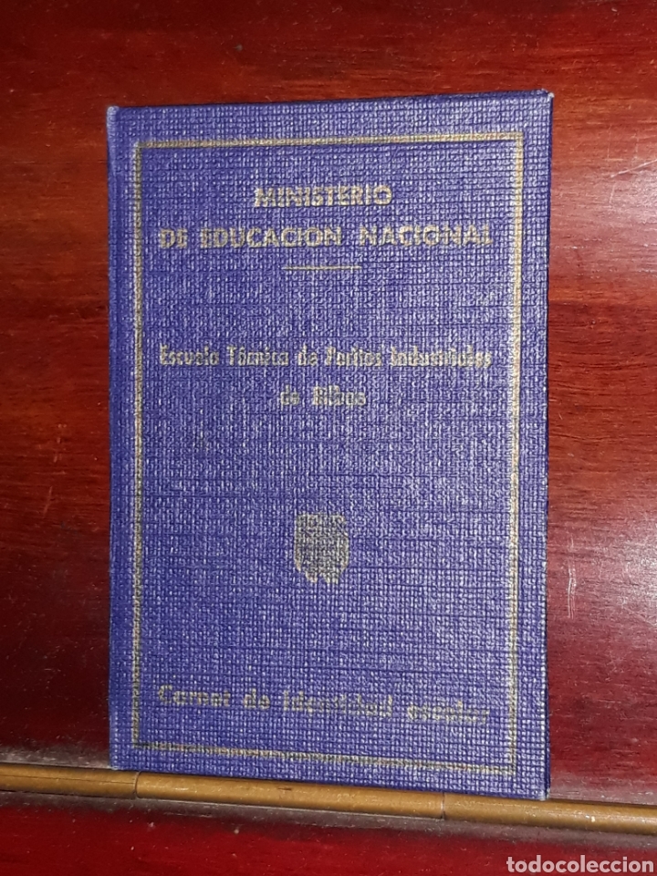 Documentos antiguos: Carnet de estudiante - Foto 2