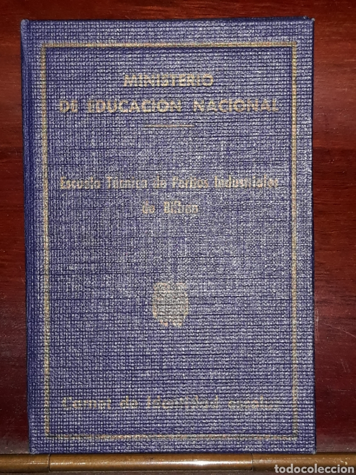 Documentos antiguos: Carnet de estudiante - Foto 1