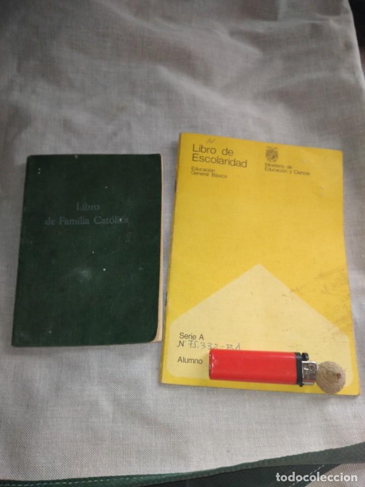 Documentos antiguos: libro de familia catolica - Foto 2