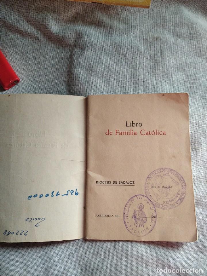 Documentos antiguos: libro de familia catolica - Foto 4