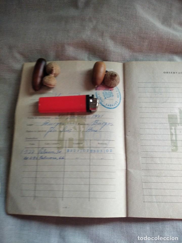 Documentos antiguos: libro de escolaridad - Foto 5