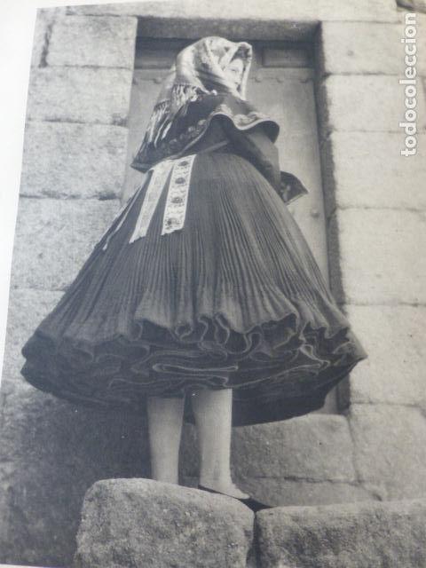 Documents Anciens: MONTEHERMOSO CACERES MUJER ANTIGUA LAMINA HUECOGRABADO A&Ntilde;OS 40