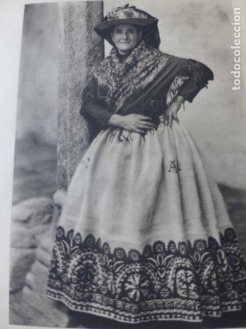 Alte Dokumente: AVILA MUJER ANTIGUA LAMINA HUECOGRABADO A&Ntilde;OS 40