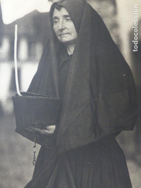 Documents Anciens: OCHAGAVIA NAVARRA TIPOS ANTIGUA LAMINA HUECOGRABADO A&Ntilde;OS 40