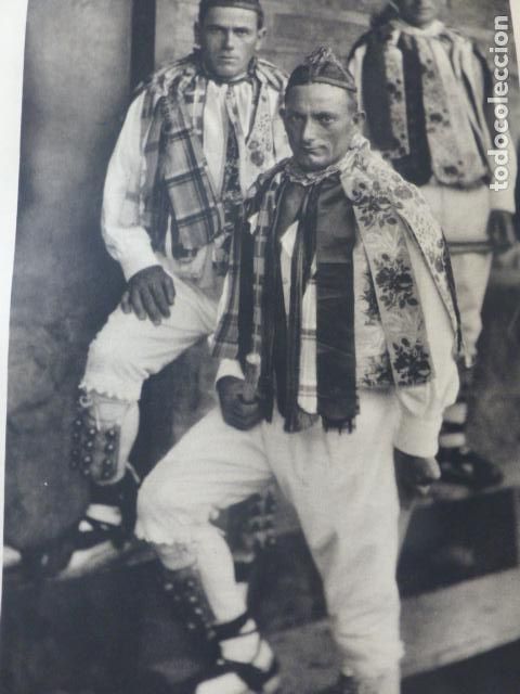 Alte Dokumente: OCHAGAVIA NAVARRA DANZANTES ANTIGUA LAMINA HUECOGRABADO A&Ntilde;OS 40