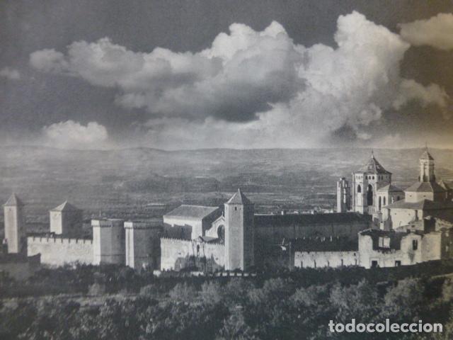 Documents Anciens: POBLET TARRAGONA MONASTERIO ANTIGUA LAMINA HUECOGRABADO A&Ntilde;OS 50