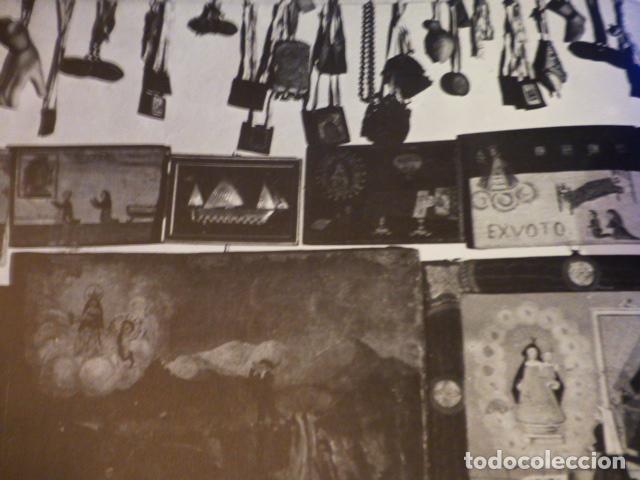 Documentos antigos: BARCELONA EXVOTOS EN EL PUEBLO ESPA&Ntilde;OL ANTIGUA LAMINA HUECOGRABADO