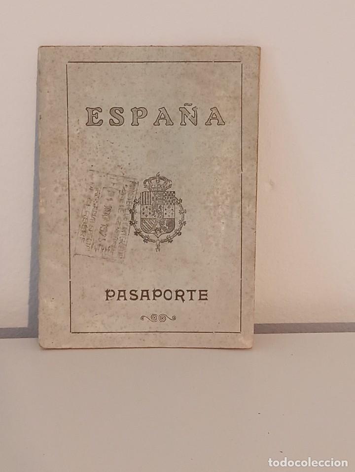 Documentos antiguos: Pasaporte Alfonso XIII - Foto 1