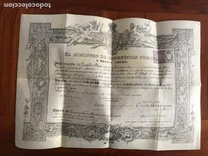 Documentos antigos: Titulo de Licenciado en Medicina, dado el 18 de Julio de 1900, a un vecino de Le&oacute;n, Lugo, Galicia