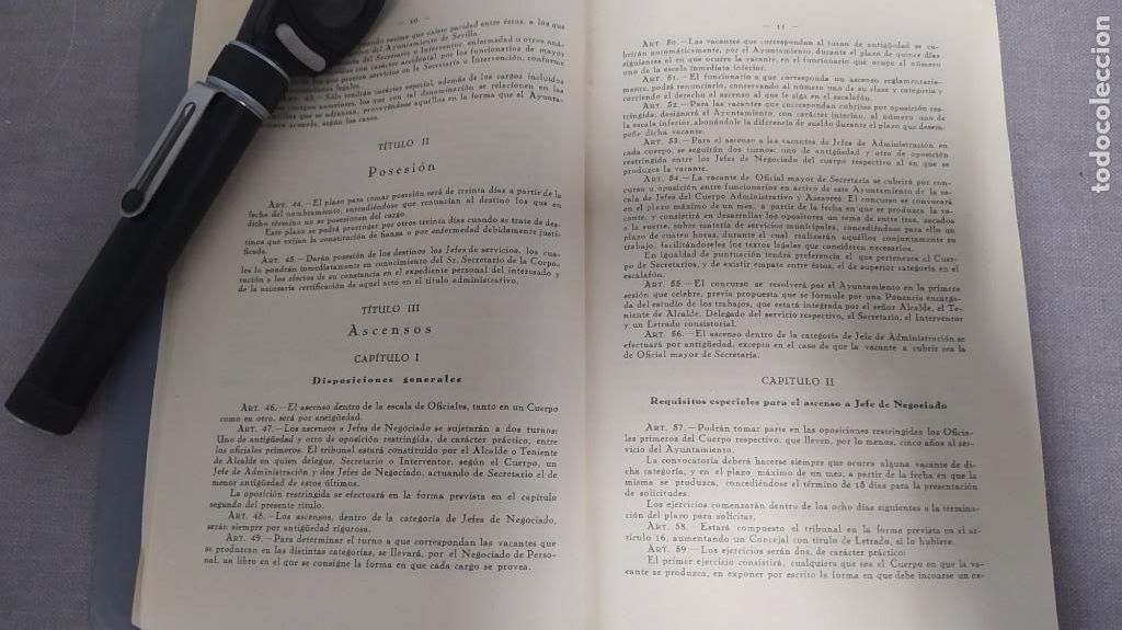 Documentos antiguos: Reglamento de funcionarios municipales de Sevilla 1933 - Foto 5