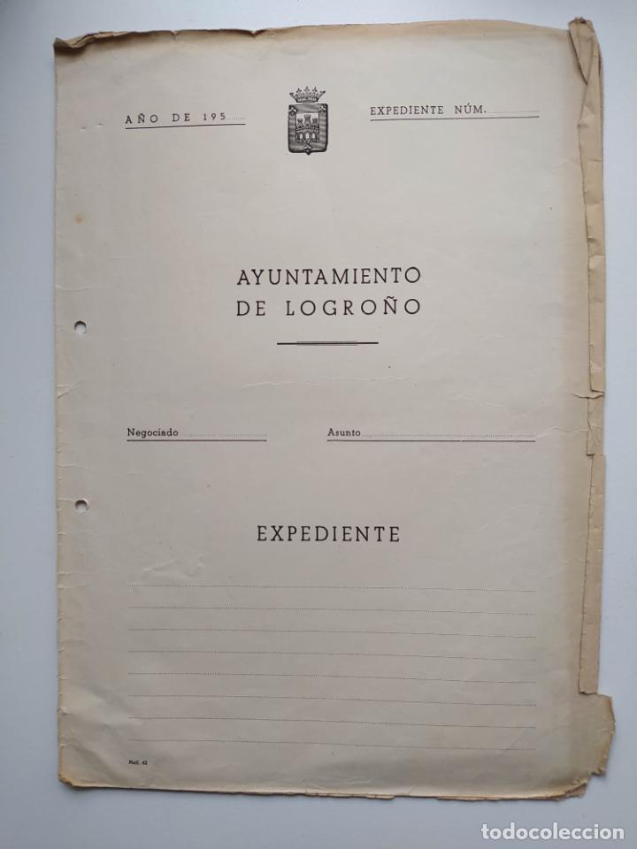 Documentos antiguos: CARPETA SIN CONTENIDO. EXPEDIENTE DE ARCHIVO. EMBLEMA AYUNTAMIENTO DE LOGRO&Ntilde;O A&Ntilde;OS 50. TDKP19B