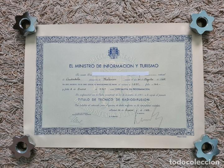 Documentos antiguos: T&Iacute;TULO DE T&Eacute;CNICO DE RADIODIFUSI&Oacute;N. MADRID. A&Ntilde;O 1969. - Foto 1