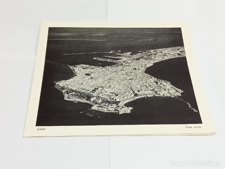 Documentos antigos: TARJETA FELICITACI&Oacute;N EMILIO HUART. IMAGEN CON VISTA A&Eacute;REA DE C&Aacute;DIZ. VER FOTOS
