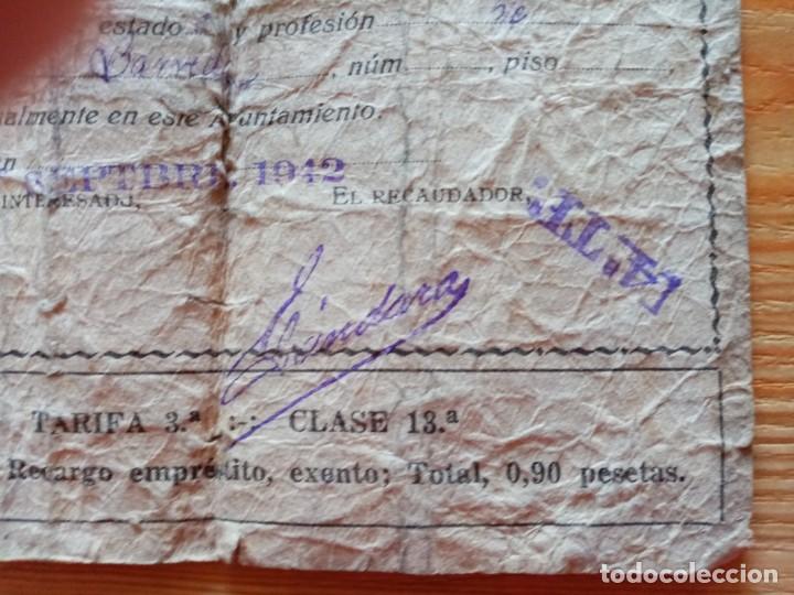 Documentos antiguos: CEDULA PERSONAL DIPUTACION PROVINCIAL DE SANTANDER 1942 - Foto 6