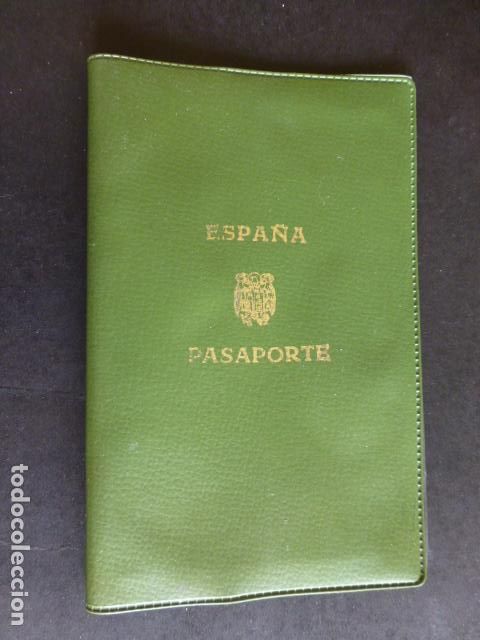 Documents Anciens: FUNDA PARA PASAPORTE A&Ntilde;OS 70 PUBLICIDAD HOTEL ITXAS GAIN SAN SEBASTIAN