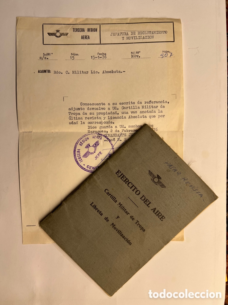 Documentos antiguos: EJERCITO DEL AIRE. Regi&oacute;n A&eacute;rea Pirenaica.., Cartilla Militar de Tropa, licencia total. (a.1950)