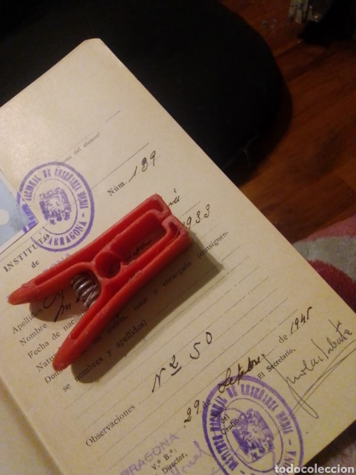 Documentos antiguos: Libro calificaciones escolares 1945 - Foto 3