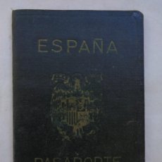 Documentos antiguos: PASAPORTE ESPAÑA CON AGUILA DE SAN JUAN DE JOVEN ARTISTA ( CANTANTE ?). VISA ARGELIA. SEVILLA, 1956. Lote 401133344