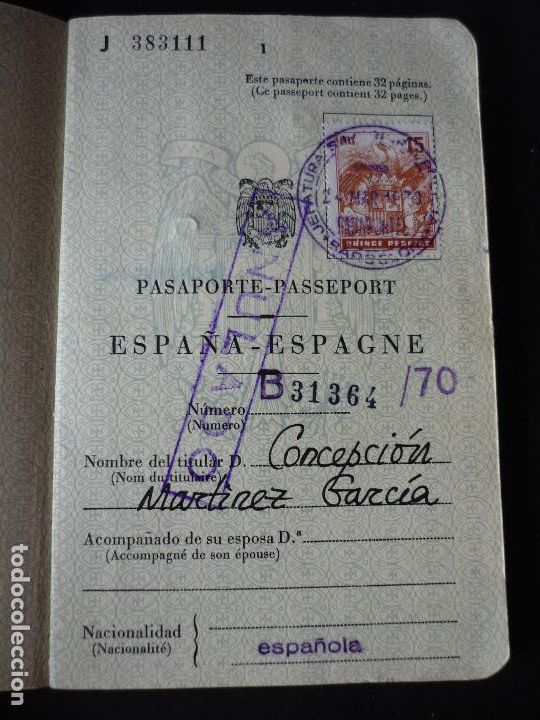 Documentos antiguos: PASAPORTE ESPA&Ntilde;OL 1970 - Foto 2