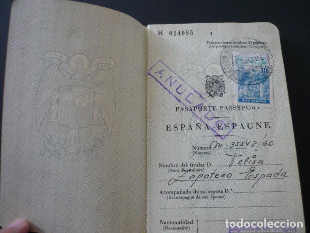 Documentos antiguos: PASAPORTE ESPA&Ntilde;A 1966 - Foto 2