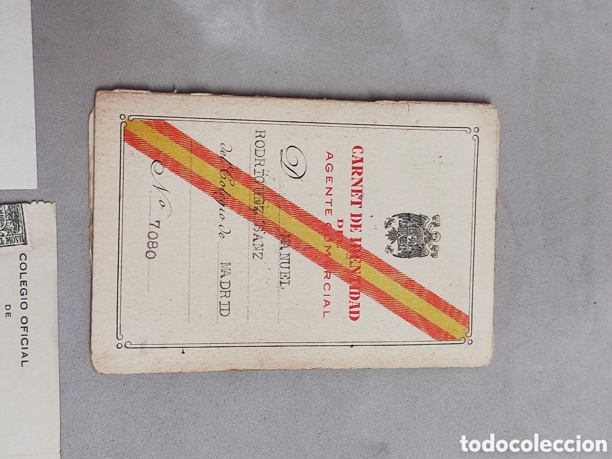Documentos antiguos: CARNET DE IDENTIDAD DE AGENTE COMERCIAL. 1947 - Foto 2