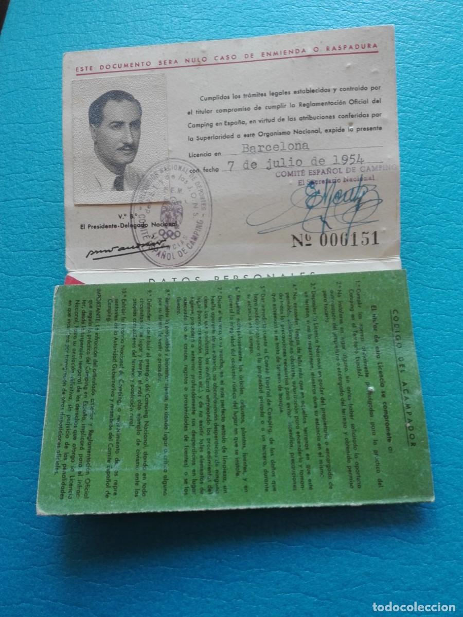 Documentos antiguos: ANTIGUO CARNET LICENCIA NACIONAL DE CAMPING - 1954 - Foto 2