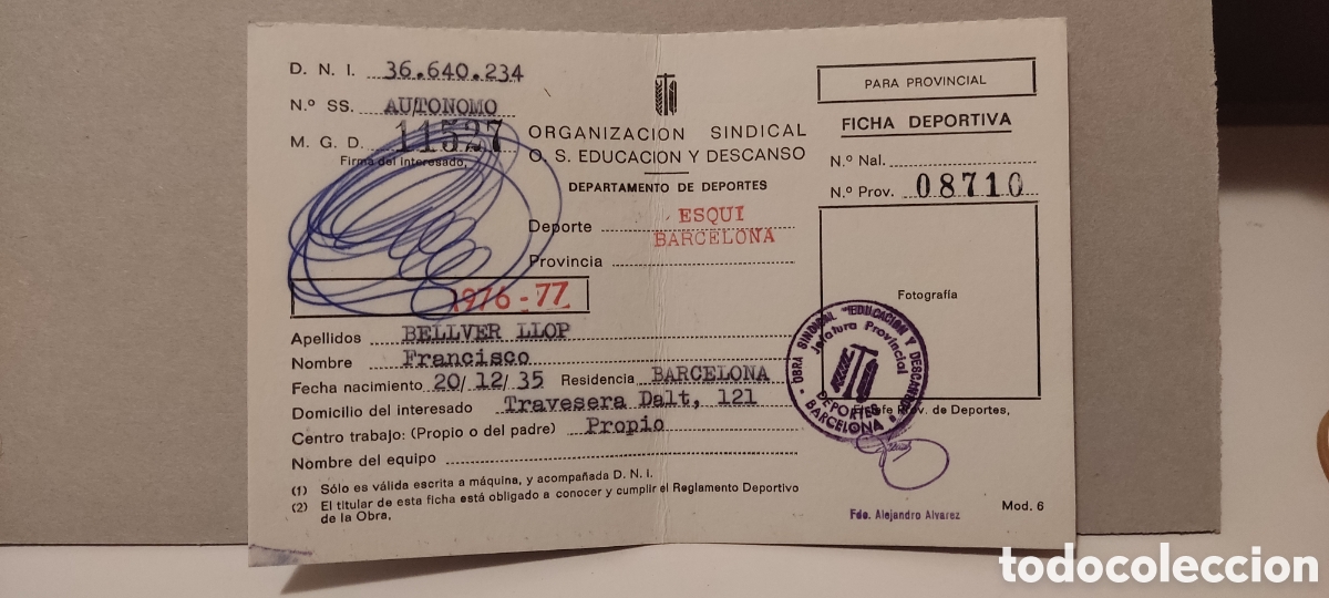 Documentos antiguos: Ficha deportiva - Organizaci&oacute;n sindical O. S. Educaci&oacute;n y descanso - Esqu&iacute; - Barcelona