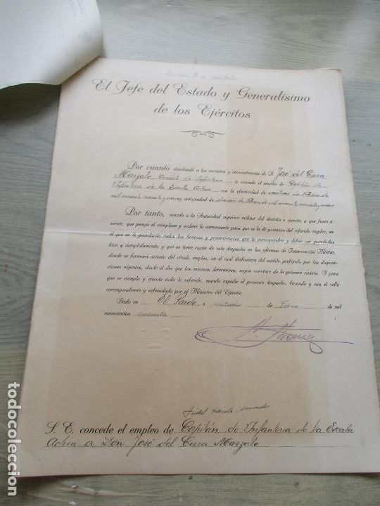 Documentos antiguos: DOCUMENTO: EL JEFE DEL ESTADO Y GENERAL&Iacute;SIMO DE LOS EJERCITOS, CONCEDE EL EMPLEO DE CAPIT&Aacute;N -1950 - Foto 1
