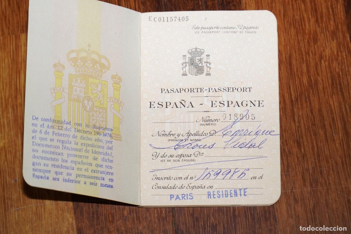 Documentos antiguos: PASAPORTE DEL ARTISTA ENRIC CROUS VIDAL - LERIDA - Foto 2