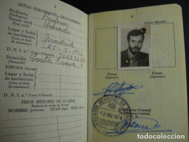 Documentos antiguos: PASAPORTE ESPA&Ntilde;A 1974 - Foto 2