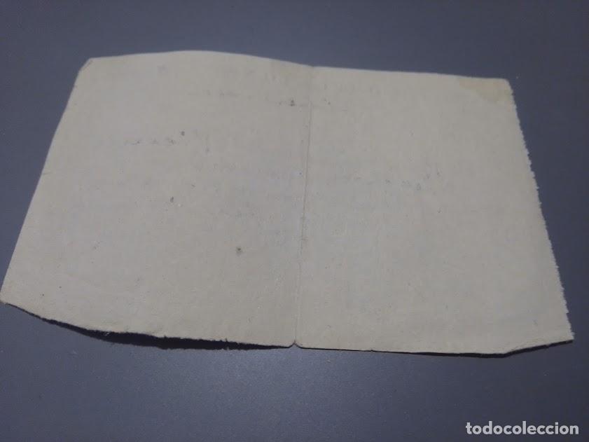 Documentos antiguos: Recib&iacute; F.E.T de la J.O.N.S. del Mes Junio1940 - Foto 2