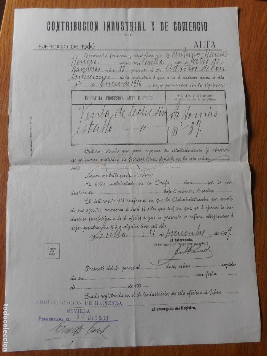 Documentos antiguos: CONTRIBUCION INDUSTRIAL COMERCIO SEVILLA 1909. VENTA LECHE SIN ESTABLO. ANTONIO RAMOS HERRERA