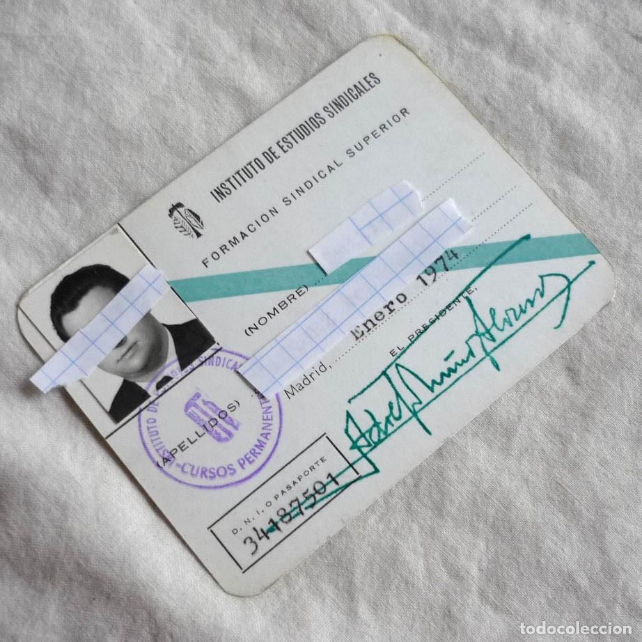 Documentos antiguos: Carnet Instituto de Estudios Sindicales 1974