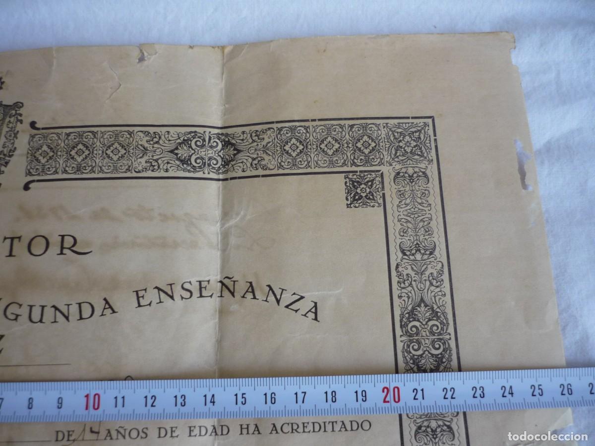 Documentos antiguos: T&iacute;tulo 1931 Bachiller Elemental C&aacute;diz 32 x 43 cent&iacute;metros - Foto 6