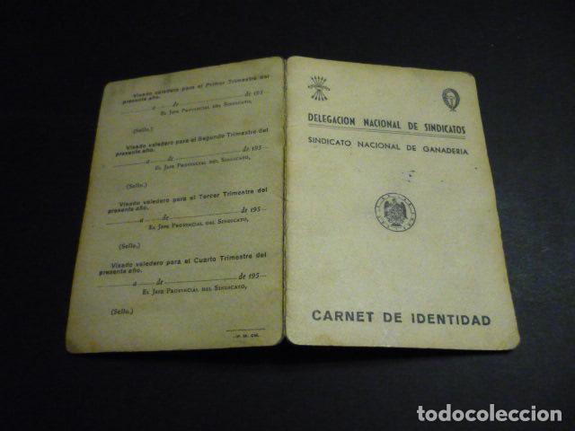 Documentos antiguos: CARNET DE IDENTIDAD DELEGACION NACIONAL DE SINDICATOS SINDICATO NACIONAL DE GANADERIA 1954