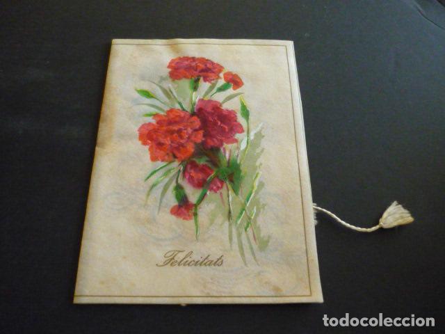 Old Documents: FELICITACION PINTADA A MANO CLAVELES 12 X 17 CM