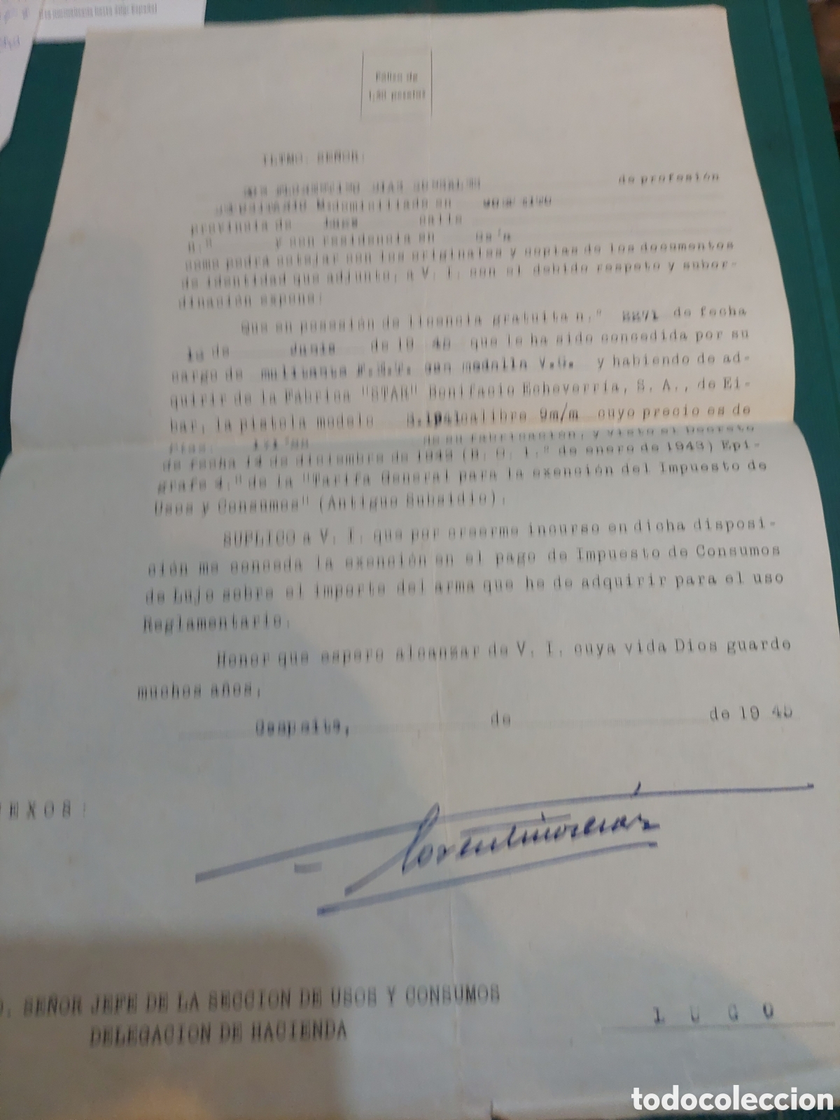 Documentos antiguos: Lugo COSPEITO medalla militante jons licencia pistola uso reglamentario 1945 hacienda