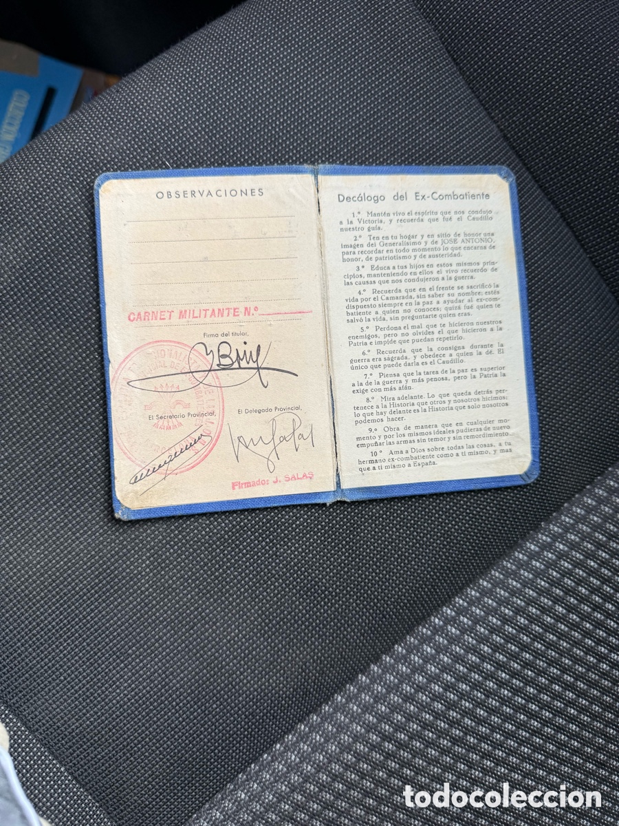Documentos antiguos: Carnet de Ex Combatiente de la Guerra Civil Espa&ntilde;ola. - Foto 2
