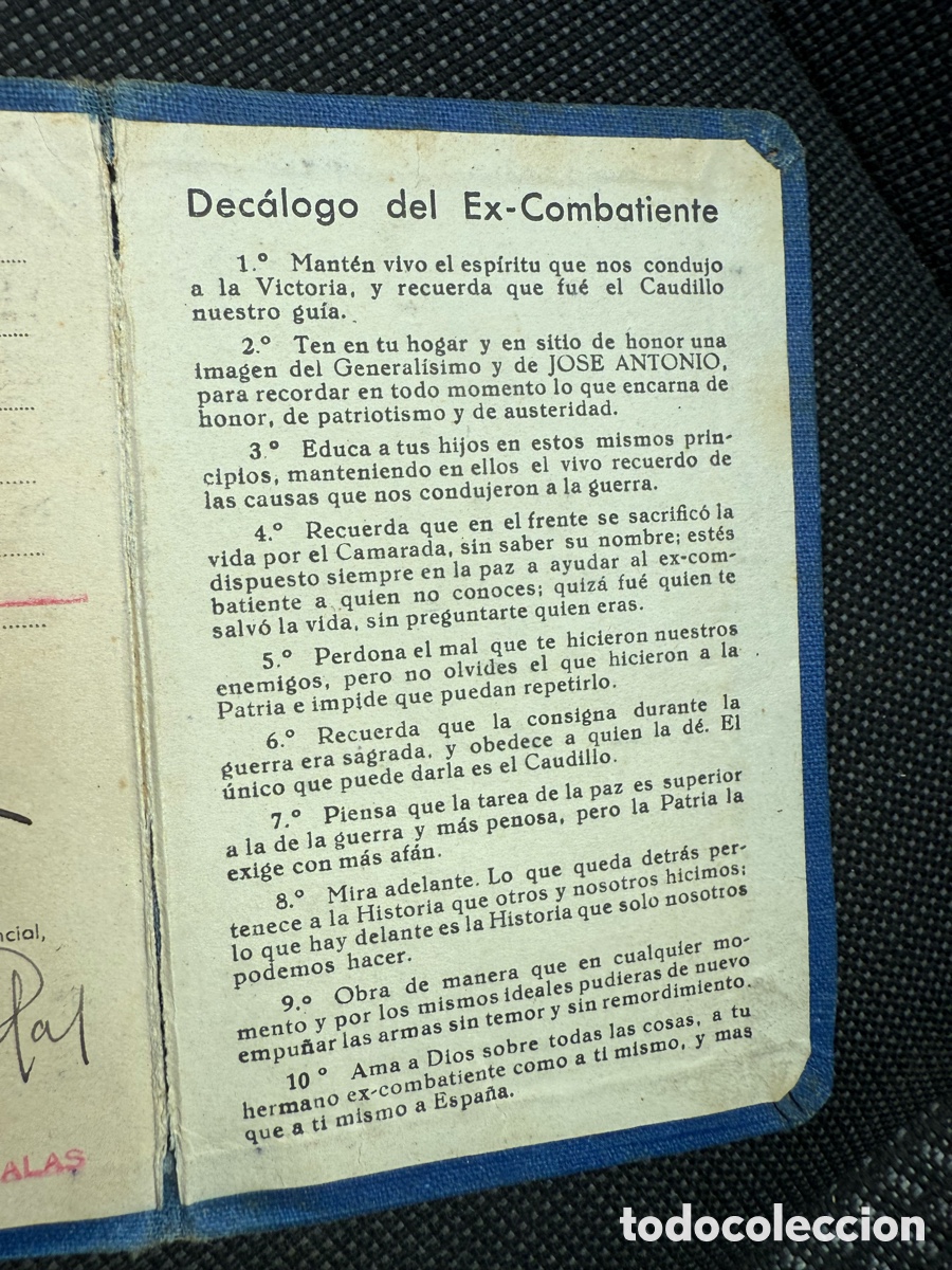 Documentos antiguos: Carnet de Ex Combatiente de la Guerra Civil Espa&ntilde;ola. - Foto 4