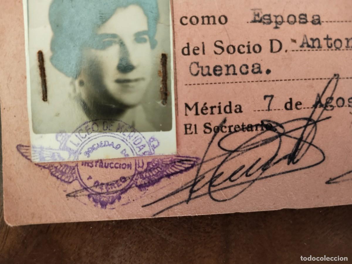 Documentos antiguos: Carnet del Liceo de M&eacute;rida. 1961. - Foto 2