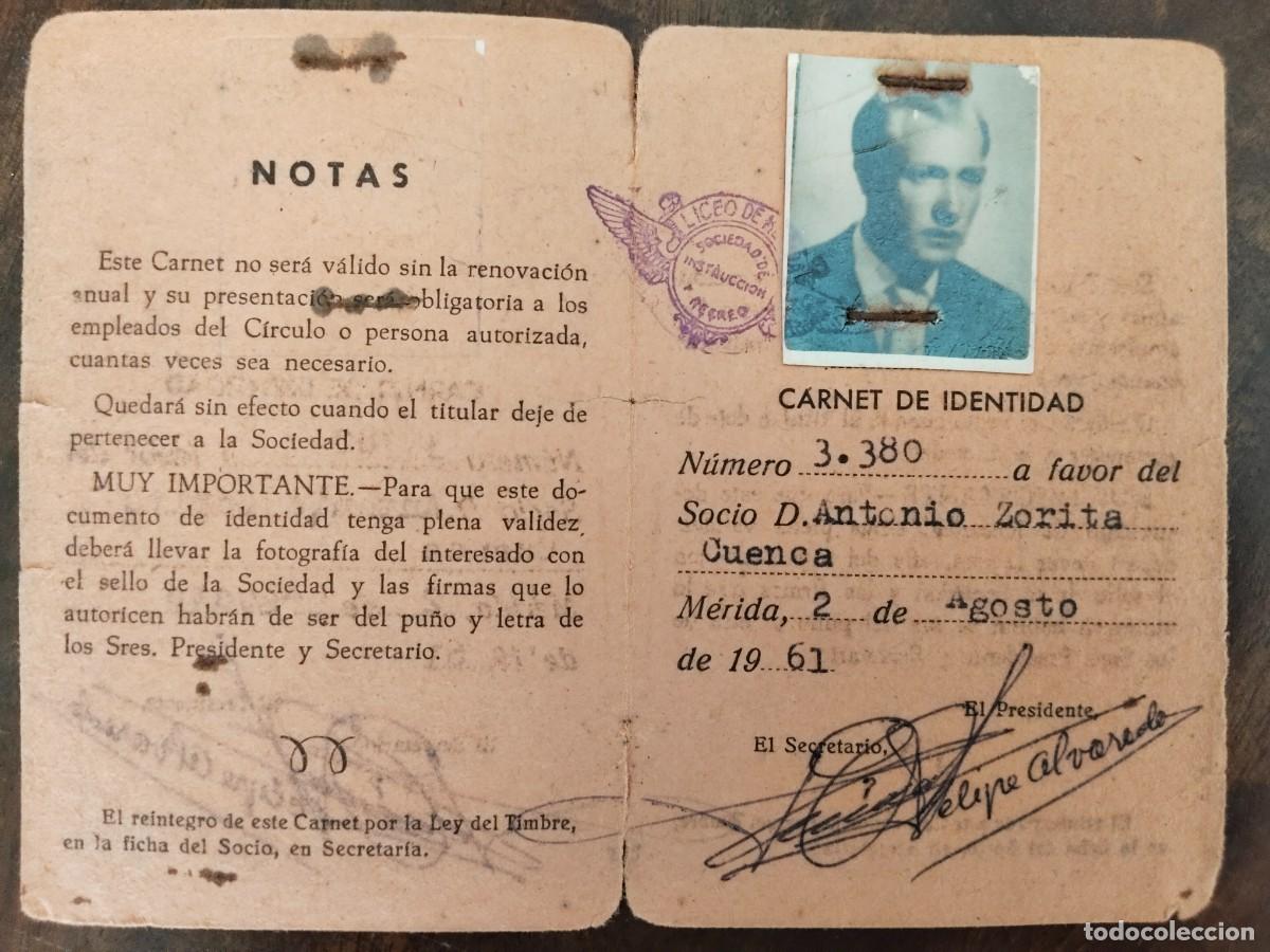 Documentos antiguos: Carnet del Liceo de M&eacute;rida. 1961. - Foto 1