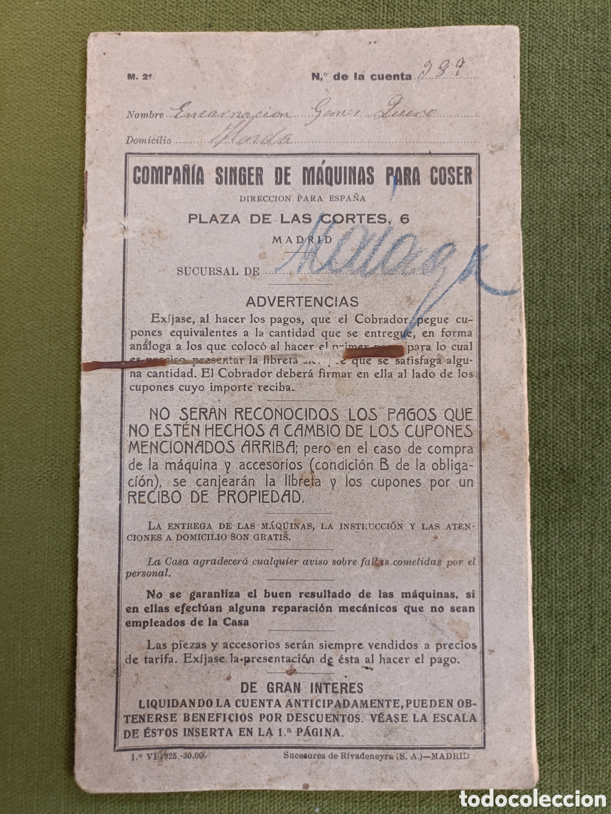 Documents Anciens: Libreta de pagos de la Compa&ntilde;&iacute;a Singer de M&aacute;quinas para Coser en Madrid, Espa&ntilde;a, con fecha de 1925.