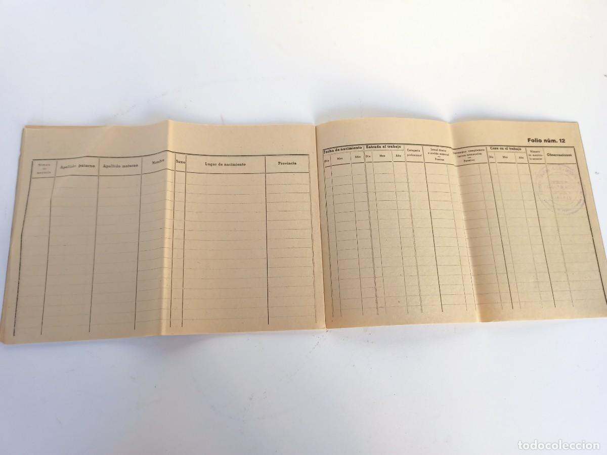 Documentos antiguos: Antiguo libro de matriculas de operario - Foto 2