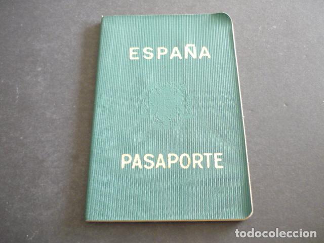 Documentos antiguos: PASAPORTE ESPA&Ntilde;A 1969 - Foto 2