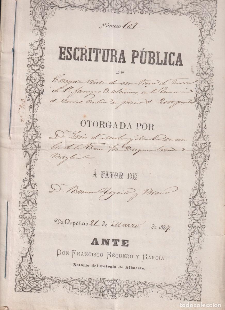 Documentos antiguos: Escritura notarial de compra venta en Valdepe&ntilde;as en 1887 - Foto 1
