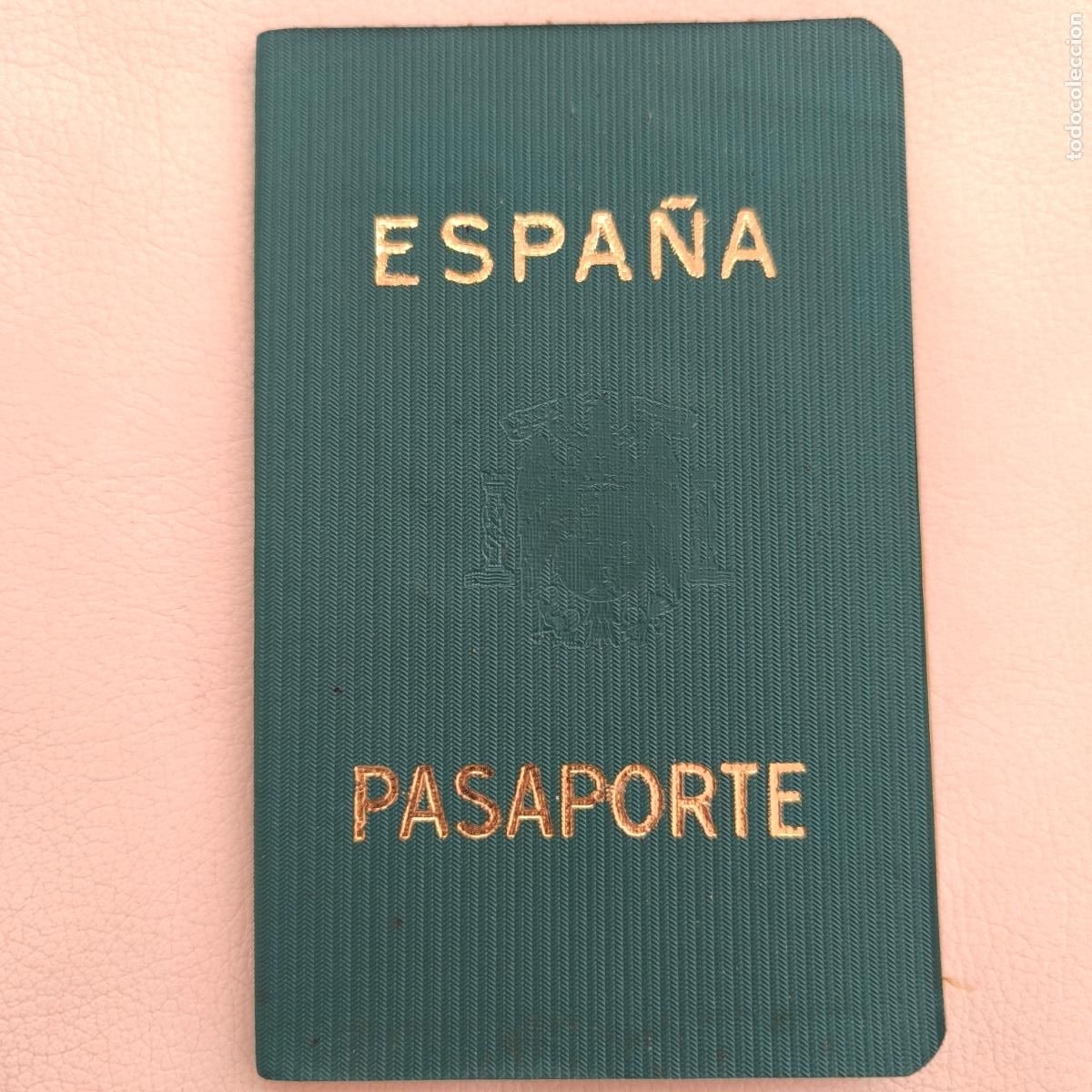 Documentos antiguos: Pasaporte Espa&ntilde;a espa&ntilde;ol 1966 - Foto 1