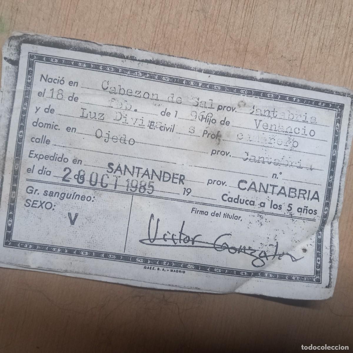 Documentos antiguos: Documento Nacional Identidad - repro de &eacute;poca - 1985 - Foto 2