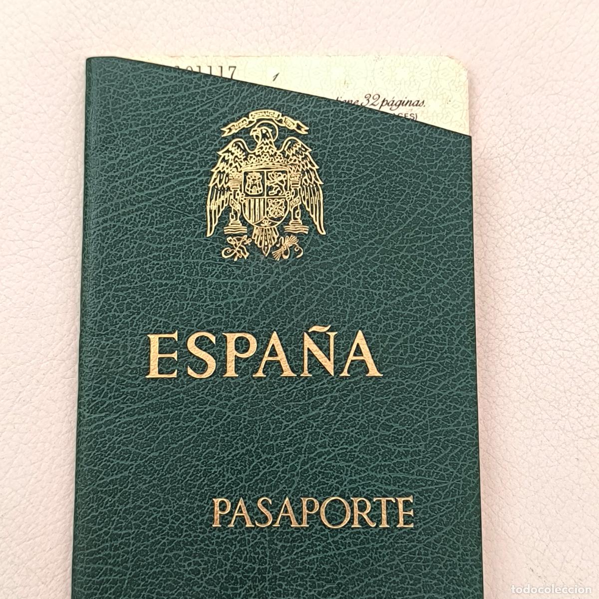 Documentos antiguos: Pasaporte Espa&ntilde;a espa&ntilde;ol 1979 - Foto 1