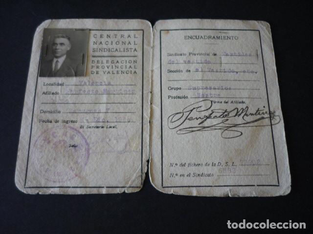 Documentos antiguos: CARNET CENTRAL NACIONAL SINDICALISTA VALENCIA 1940 - Foto 2
